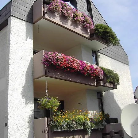 Wohnzeit アパート *